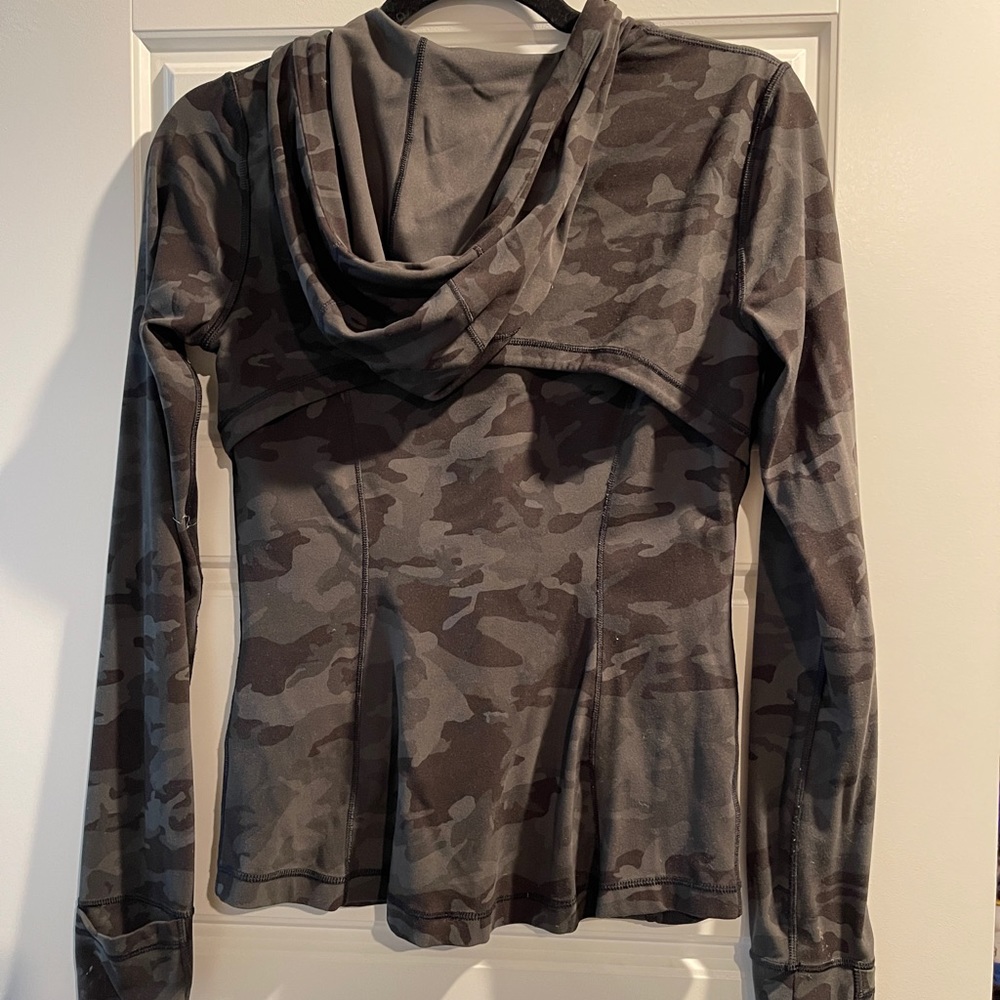 Lululemon Camp Define Hooded Jacket - Picture 4 of 5